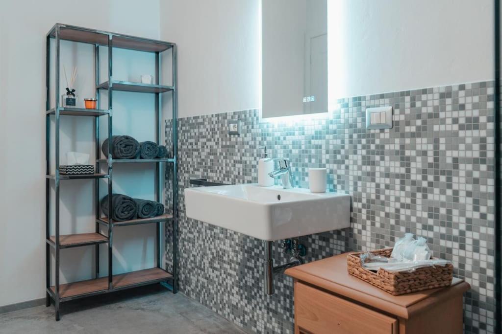 Apartament Centro Storico Recinto Dei Nobili 3-Private Parking Asti Zewnętrze zdjęcie